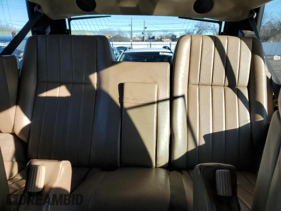 1994 Land Rover Range Rover with VIN SALHV1245RA640425, listed as a Copart auction lot 84764404 with 173,181 mi miles and Salvage Title. Bid and sale history available at DreamBid. Image 10.