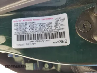 2001 Mitsubishi Montero ES z VIN JA4LS21H01P043215, wystawiony jako Copart lot #77391904 z przebiegiem 148 705 mil mil oraz Tytuł czysty. Historia ofert i sprzedaży dostępna na DreamBid. Obrazek 13.