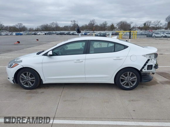 2018 Hyundai Elantra SEL z VIN 5NPD84LFXJH248150, wystawiony jako IAAI lot #41930053 z przebiegiem 127 300 mil mil oraz . Historia ofert i sprzedaży dostępna na DreamBid. Obrazek 15.