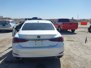 2019 Lexus ES 350 with VIN 58ABZ1B10KU004138, listed as a IAAI auction lot 41859979 with 52,971 mi miles and . Bid and sale history available at DreamBid. Image 16.