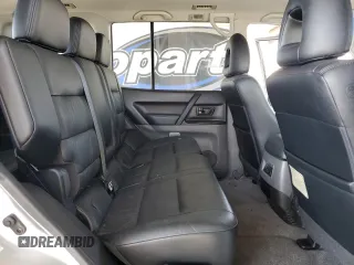2002 Mitsubishi Montero Limited z VIN JA4MW51R22J051887, wystawiony jako Copart lot #58786385 z przebiegiem Nie podano mil oraz Tytuł czysty. Historia ofert i sprzedaży dostępna na DreamBid. Obrazek 11.