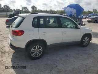 2016 Volkswagen Tiguan SE z VIN WVGBV7AX1GW528888, wystawiony jako Copart lot #59057125 z przebiegiem 143 688 mil mil oraz Czysty tytuł • Clean title. Historia ofert i sprzedaży dostępna na DreamBid. Obrazek 3.