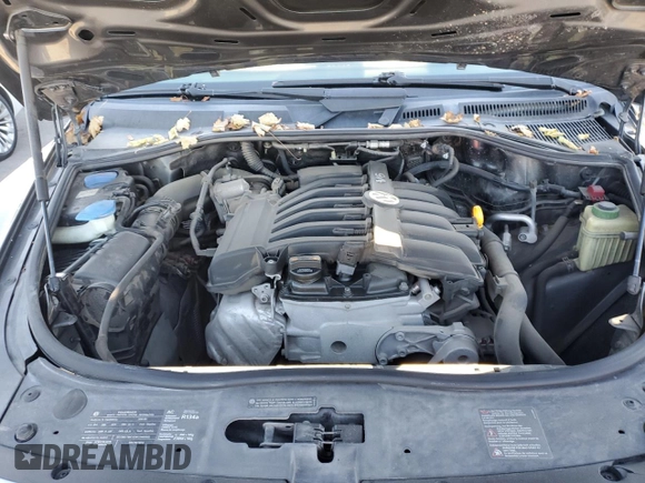 2010 Volkswagen Touareg VR6 with VIN WVGBF7A98AD001335, listed as a Copart auction lot 81735614 with 160,478 mi miles and Salvage Title. Bid and sale history available at DreamBid. Image 13.