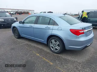 2014 Chrysler 200 LX with VIN 1C3CCBAB1EN205387, listed as a IAAI auction lot 41963185 with 136,782 mi miles. Bid and sale history available at carsss.com. Image 3.