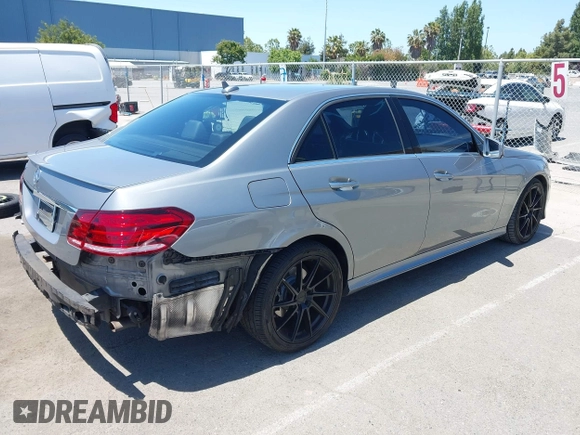 2014 Mercedes-Benz E 350 Sport with VIN WDDHF5KB5EB000039, listed as a IAAI auction lot 42345657 with 95,857 mi miles and . Bid and sale history available at DreamBid. Image 4.