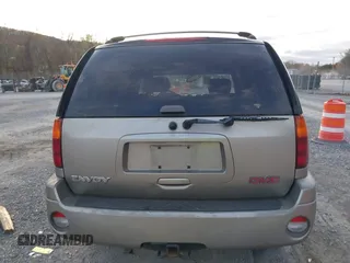 2002 GMC Envoy SLT with VIN 1GKDT13S222118249, listed as a IAAI auction lot 40798021 with 1 mi miles. Bid and sale history available at carsss.com. Image 16.