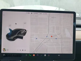 2019 Tesla Model 3 Mid Range with VIN 5YJ3E1EA2KF362048, listed as a IAAI auction lot 40141734 with 70,321 mi miles and . Bid and sale history available at carsss.com. Image 17.