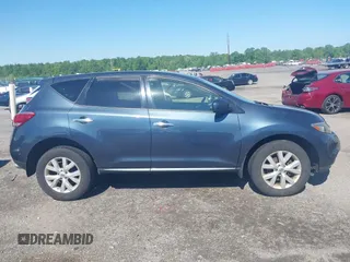2013 Nissan Murano LE z VIN JN8AZ1MW6DW307341, wystawiony jako IAAI lot #42201960 z przebiegiem 113 133 mil mil oraz . Historia ofert i sprzedaży dostępna na DreamBid. Obrazek 13.