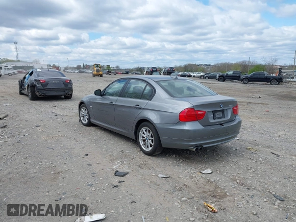 2010 BMW 3 Series 328i xDrive with VIN WBAPK5C54AA647104, listed as a IAAI auction lot 42059221 with 173,463 mi miles and . Bid and sale history available at DreamBid. Image 3.