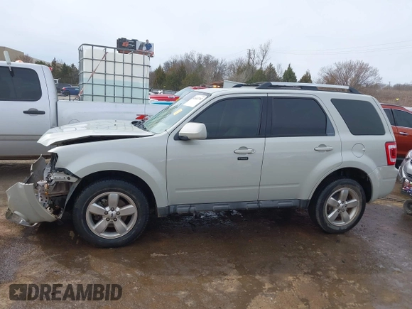 2009 Ford Escape Limited с VIN 1FMCU94G99KD11761, выставлен на аукционе IAAI как лот 41602792 с пробегом 117 365 миль миль и . История ставок и продаж доступна на DreamBid. Изображение 15.