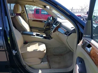 2013 Mercedes-Benz M 550 with VIN 4JGDA7DB3DA148853, listed as a IAAI auction lot 41659913 with 203,055 mi miles and . Bid and sale history available at DreamBid. Image 5.