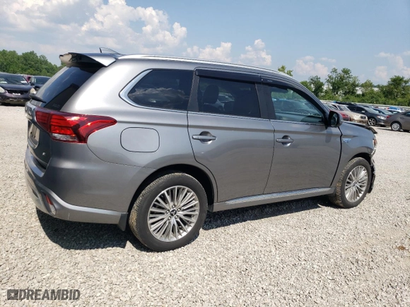 2020 Mitsubishi Outlander PHEV SEL with VIN JA4J24A50LZ038788, listed as a Copart auction lot 62739144 with 60,746 mi miles and Salvage Title. Bid and sale history available at carsss.com. Image 3.