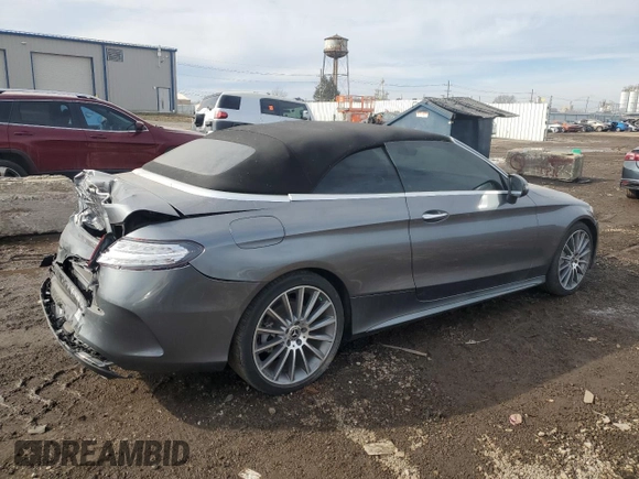 2018 Mercedes-Benz C 300 with VIN WDDWK4JB1JF598633, listed as a Copart auction lot 45662855 with 26,589 mi miles and Salvage title. Bid and sale history available at DreamBid. Image 3.