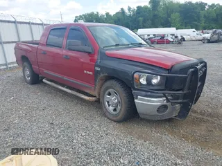 2008 Dodge 1500 SLT z VIN 3D7KR19D38G126652, wystawiony jako IAAI lot #42156444 z przebiegiem 212 884 mil mil oraz . Historia ofert i sprzedaży dostępna na DreamBid. Obrazek 1.