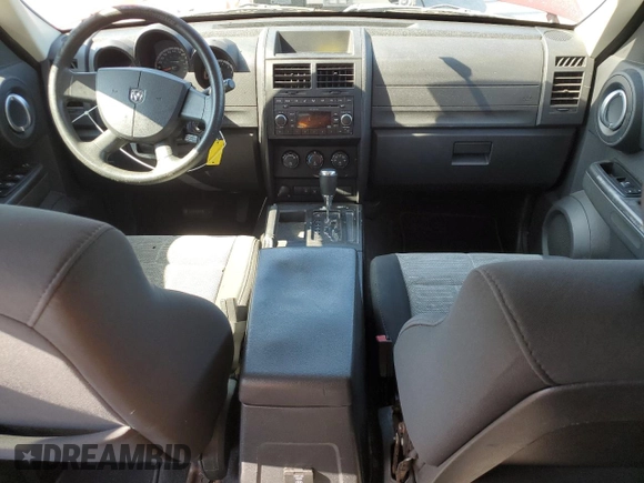 2008 Dodge Nitro SXT with VIN 1D8GT28KX8W211174, listed as a Copart auction lot 61146985 with 188,371 mi miles and Salvage title. Bid and sale history available at DreamBid. Image 8.