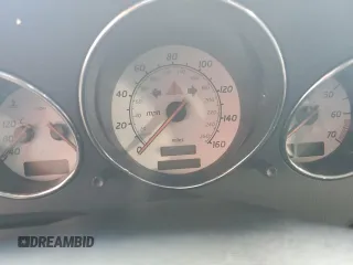 2001 Mercedes-Benz SLK 230 Kompressor z VIN WDBKK49F41F209482, wystawiony jako Copart lot #45523305 z przebiegiem Nie podano mil oraz Szkoda całkowita • Salvage title. Historia ofert i sprzedaży dostępna na DreamBid. Obrazek 9.