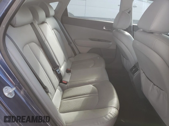 2016 Kia Optima EX with VIN 5XXGU4L30GG071711, listed as a Copart auction lot 83460834 with 83,584 mi miles and Salvage Title. Bid and sale history available at carsss.com. Image 10.