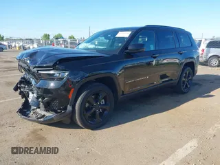 2023 Jeep Grand Cherokee Altitude z VIN 1C4RJKAG9P8898993, wystawiony jako IAAI lot #42152036 z przebiegiem 12 664 mil mil oraz . Historia ofert i sprzedaży dostępna na DreamBid. Obrazek 18.