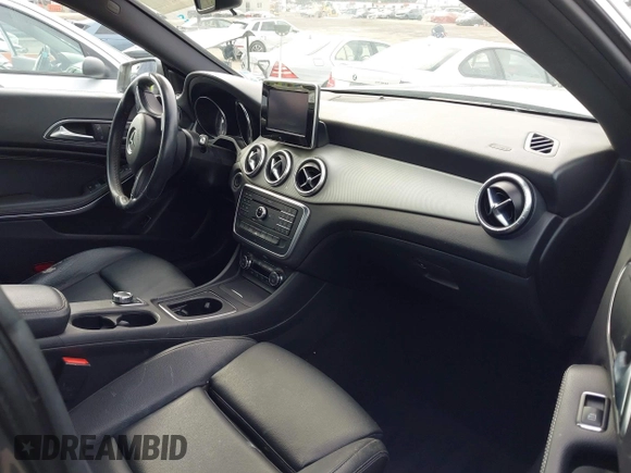 2016 Mercedes-Benz CLA with VIN WDDSJ4EB4GN376095, listed as a IAAI auction lot 42093059 with 116,821 mi miles. Bid and sale history available at carsss.com. Image 5.
