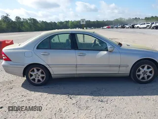 2004 Mercedes-Benz C 320 with VIN WDBRF64J04F551588, listed as a IAAI auction lot 41971774 with 184,594 mi miles and . Bid and sale history available at DreamBid. Image 13.