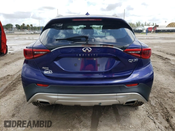 2017 Infiniti QX30 Luxury with VIN SJKCH5CR3HA039908, listed as a Copart auction lot 70268574 with 79,284 mi miles and Clean Title. Bid and sale history available at carsss.com. Image 6.