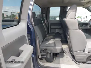 2008 Ford F-150 XLT z VIN 1FTPX14528FB81987, wystawiony jako IAAI lot #42527697 z przebiegiem 162 706 mil mil oraz . Historia ofert i sprzedaży dostępna na DreamBid. Obrazek 8.