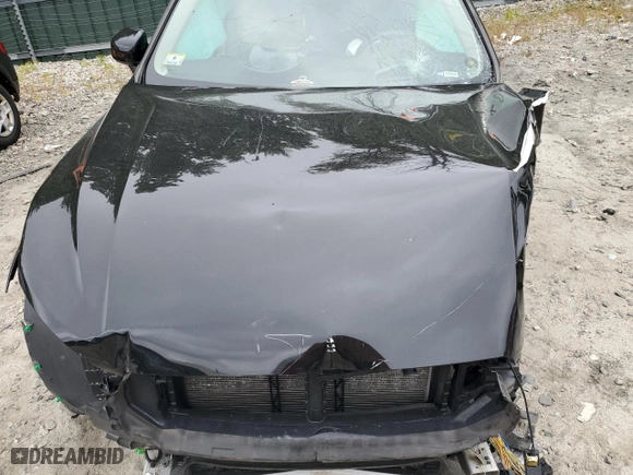 2019 Volvo XC60 Inscription with VIN LYV102RL5KB283742, listed as a Copart auction lot 70336124 with 0 mi miles and Salvage Title. Bid and sale history available at carsss.com. Image 11.