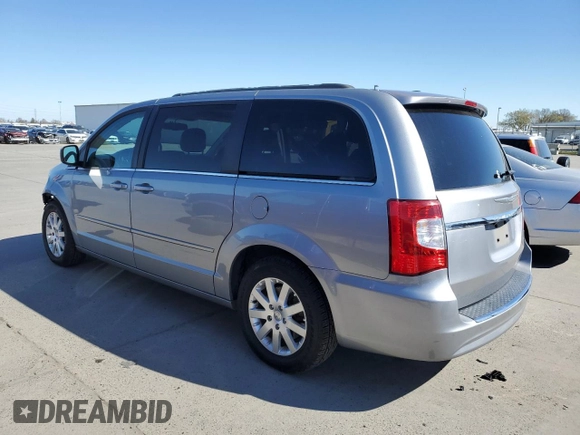 2015 Chrysler Town & Country LX with VIN 2C4RC1AG4FR675672, listed as a Copart auction lot 48070935 with 78,403 mi miles and Salvage Title. Bid and sale history available at carsss.com. Image 2.