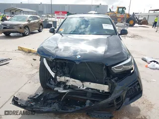 2022 BMW X6 xDrive40i with VIN 5UXCY6C01N9K61756, listed as a IAAI auction lot 41083429 with 53,132 mi miles. Bid and sale history available at carsss.com. Image 13.