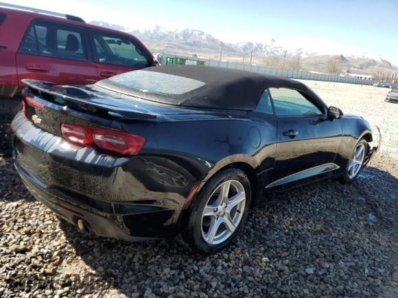 2023 Chevrolet Camaro 1LT with VIN 1G1FB3DX0P0139688, listed as a Copart auction lot 47207005 with 40,831 mi miles and Salvage title. Bid and sale history available at DreamBid. Image 3.