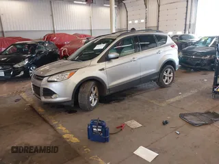 2013 Ford Escape SE z VIN 1FMCU9GX8DUD56926, wystawiony jako IAAI lot #41871248 z przebiegiem 36 807 mil mil oraz . Historia ofert i sprzedaży dostępna na DreamBid. Obrazek 17.