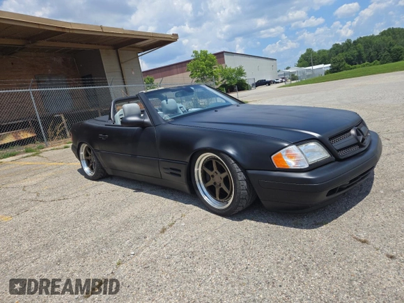 1999 Mercedes-Benz SL 500 with VIN WDBFA68FXXF184548, listed as a Copart auction lot 63814775 with 133,681 mi miles and Clean title. Bid and sale history available at DreamBid. Image 1.