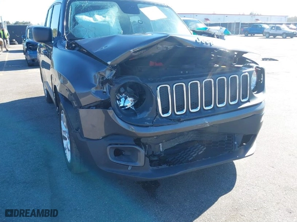 2018 Jeep Renegade Latitude with VIN ZACCJABB5JPH34434, listed as a IAAI auction lot 41827209 with 85,761 mi miles. Bid and sale history available at carsss.com. Image 6.