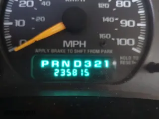 1999 Chevrolet Silverado 1500 LS with VIN 2GCEK19TXX1226824, listed as a IAAI auction lot 41750367 with 235,815 mi miles. Bid and sale history available at carsss.com. Image 7.
