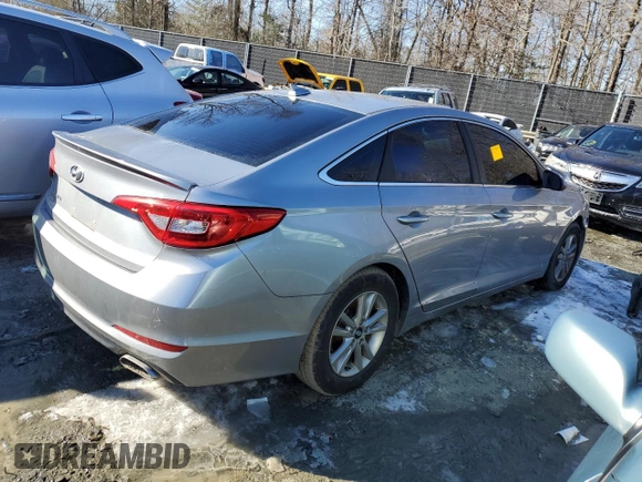 2015 Hyundai Sonata 2.4L SE with VIN 5NPE24AF1FH182149, listed as a Copart auction lot 88495575 with 93,290 mi miles and Salvage Title. Bid and sale history available at carsss.com. Image 3.