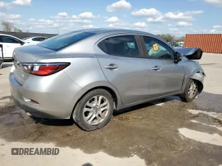 2016 Scion iA z VIN 3MYDLBZV6GY145323, wystawiony jako Copart lot #44430315 z przebiegiem 244 226 mil mil oraz Szkody całkowita. Historia ofert i sprzedaży dostępna na DreamBid. Obrazek 3.