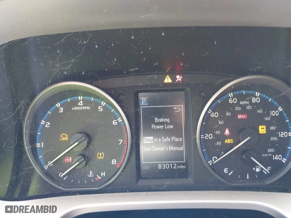 2018 Toyota RAV4 LE with VIN JTMBFREV0JJ722483, listed as a IAAI auction lot 41982973 with 83,012 mi miles. Bid and sale history available at carsss.com. Image 7.