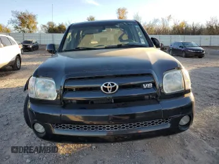 2005 Toyota Tundra Limited z VIN 5TBET38115S492370, wystawiony jako Copart lot #83779144 z przebiegiem Nie podano mil oraz Czysty tytuł • Clean title. Historia ofert i sprzedaży dostępna na DreamBid. Obrazek 5.