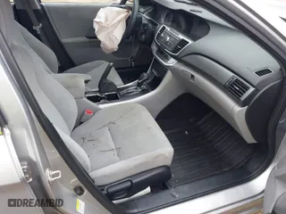 2013 Honda Accord Sdn LX with VIN 1HGCR2F36DA156836, listed as a IAAI auction lot 41909776 with 138,753 mi miles. Bid and sale history available at carsss.com. Image 5.