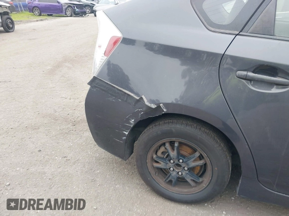 2015 Toyota Prius Four z VIN JTDKN3DU7F2003225, wystawiony jako IAAI lot #41741030 z przebiegiem 195 090 mil mil oraz . Historia ofert i sprzedaży dostępna na DreamBid. Obrazek 18.