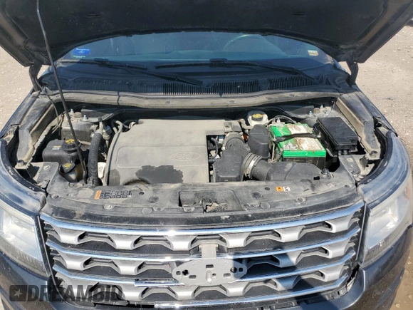 2017 Ford Explorer XLT с VIN 1FM5K8D83HGD98964, выставлен на аукционе Copart как лот 60040785 с пробегом 176 722 миль миль и Списание • Salvage title. История ставок и продаж доступна на DreamBid. Изображение 12.