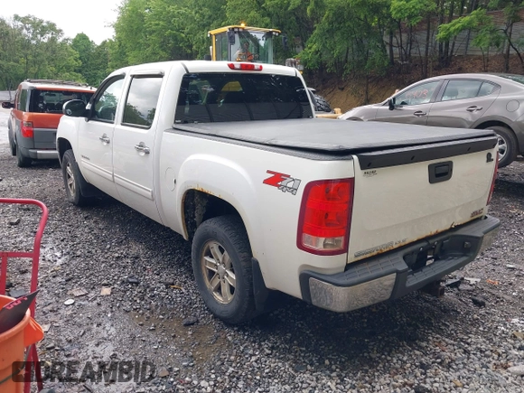 2012 GMC Sierra 1500 SLE z VIN 3GTP2VE71CG229654, wystawiony jako IAAI lot #42461209 z przebiegiem 180 378 mil mil oraz . Historia ofert i sprzedaży dostępna na DreamBid. Obrazek 3.