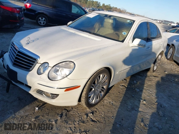 2008 Mercedes-Benz E 350 Luxury z VIN WDBUF56X18B271715, wystawiony jako IAAI lot #41180934 z przebiegiem 120 797 mil mil oraz . Historia ofert i sprzedaży dostępna na DreamBid. Obrazek 17.