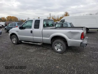 2007 Ford Super Duty F-250 XL with VIN 1FTNX20507EA02465, listed as a Copart auction lot 81718954 with 299,543 mi miles and Clean Title. Bid and sale history available at carsss.com. Image 2.