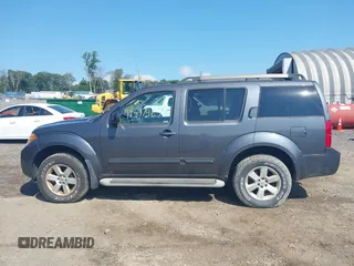 2012 Nissan Pathfinder Silver Edition z VIN 5N1AR1NB4CC632556, wystawiony jako IAAI lot #42547467 z przebiegiem 169 638 mil mil oraz . Historia ofert i sprzedaży dostępna na DreamBid. Obrazek 14.
