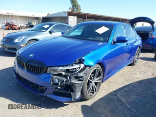 2020 BMW 3 Series 330i z VIN WBA5R1C05LFH66384, wystawiony jako IAAI lot #41810255 z przebiegiem 59 433 mil mil oraz . Historia ofert i sprzedaży dostępna na DreamBid. Obrazek 6.