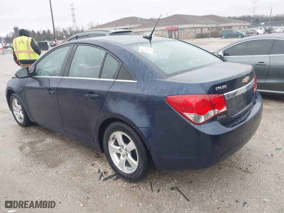 2011 Chevrolet Cruze LT w/2LT with VIN 1G1PG5S97B7160785, listed as a IAAI auction lot 41813953 with 137,282 mi miles. Bid and sale history available at carsss.com. Image 3.