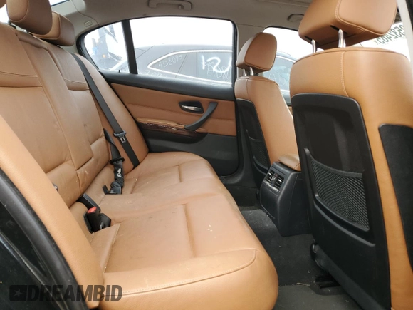 2009 BMW 3 Series 335i z VIN WBAPM73549A366759, wystawiony jako Copart lot #52532465 z przebiegiem 85 598 mil mil oraz Szkoda całkowita • Salvage title. Historia ofert i sprzedaży dostępna na DreamBid. Obrazek 10.