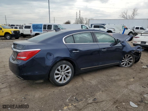2016 Buick LaCrosse Leather with VIN 1G4GB5G39GF215501, listed as a Copart auction lot 52644425 with 204,072 mi miles and Clean Title. Bid and sale history available at carsss.com. Image 3.