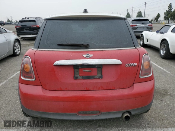 2009 MINI Hardtop with VIN WMWMF33529TW77066, listed as a Copart auction lot 55321915 with 139,901 mi miles and Clean Title. Bid and sale history available at DreamBid. Image 6.